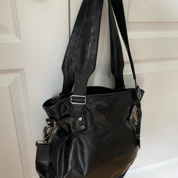 Sac a main Rudsak à bandoulière en cuir noir. - Picture 6 of 11